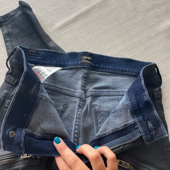 Women's COH Citizen's of Humanity Coated Black Jeans Sz. - 28 - Picture 3 of 6